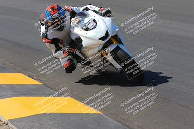 media/Oct-03-2022-Moto Forza (Mon) [[5f077a3730]]/Intermediate Group/Session 2 (Bowl)/